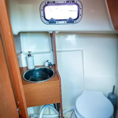 Private Boat With Skiper Prijevor